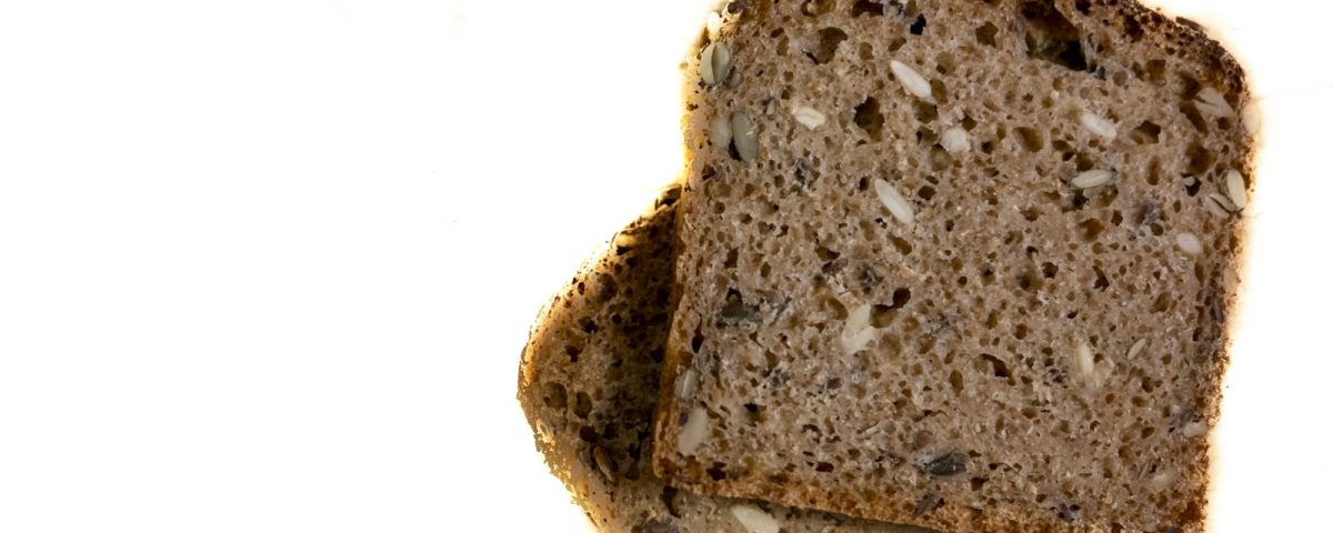 Recette de pain d'épeautre-seigle aux graines et au levain naturel